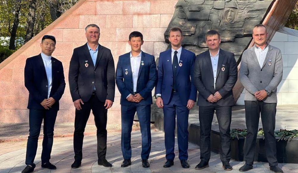 Шахтерская слава III степени «ШАХТЕР ДАҢҚЫ»